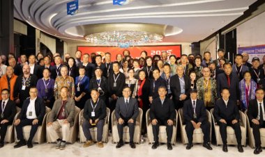 百名摄影家走进“边陲明珠”防城港大型摄影采风活动暨第五届“一带一路”共建国家 “金丝路”摄影奖颁奖典礼隆重举行